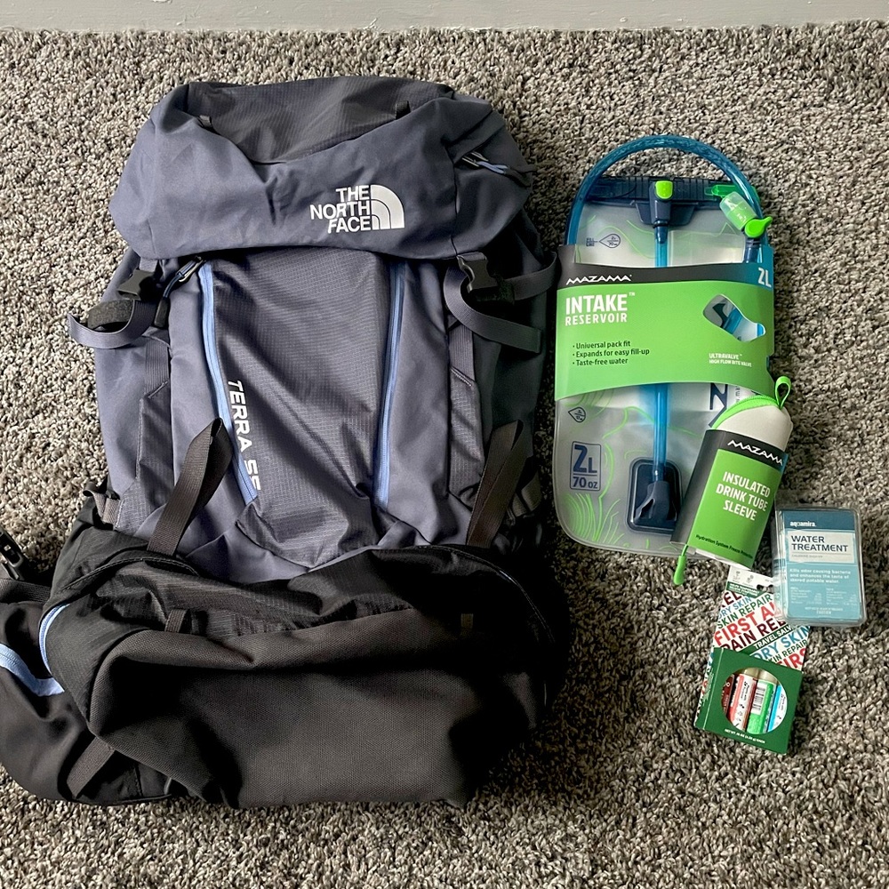 PRICE NEGOTIABLE - Hiking/ Camping/ Outdoors - North Face Terra 55 Pack